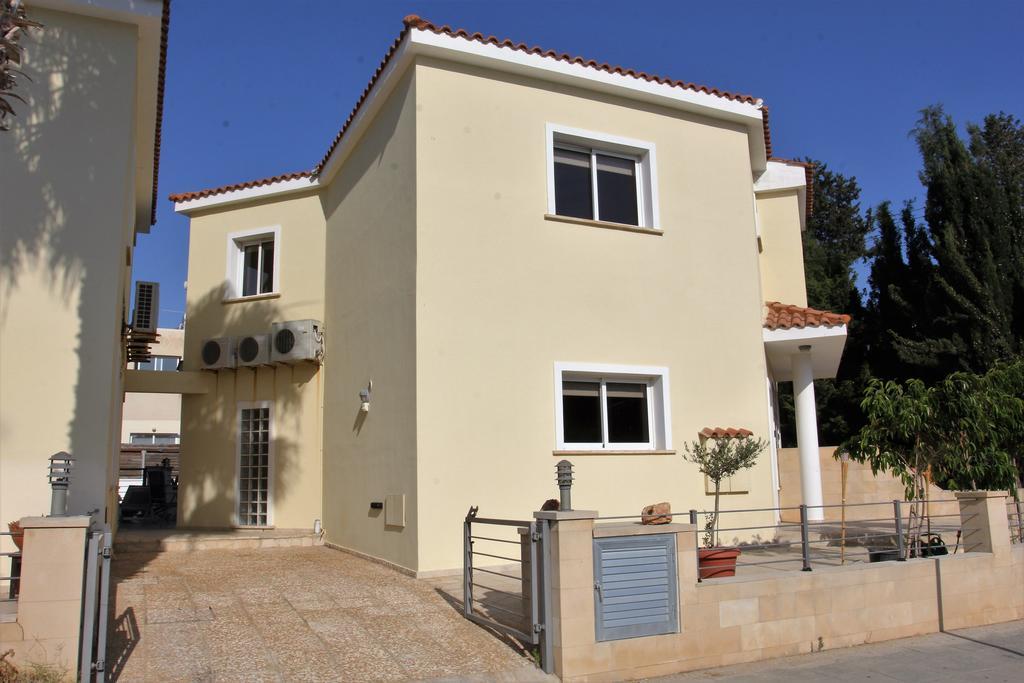 Villa Christina Paphos Eksteriør billede