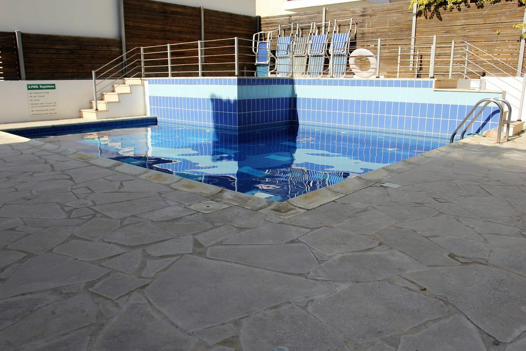 Villa Christina Paphos Eksteriør billede